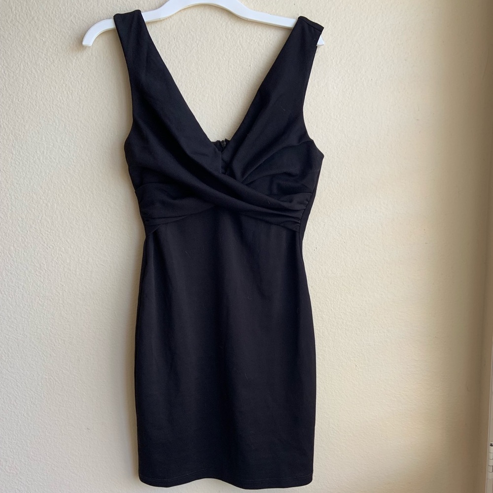 Black bodycon party dress
